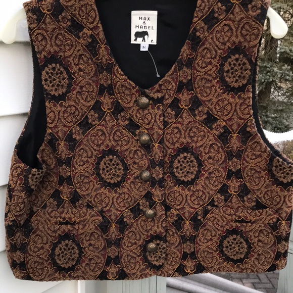Max & Mabel Women’s Tapestry Vest Size M - Picture 1 of 5